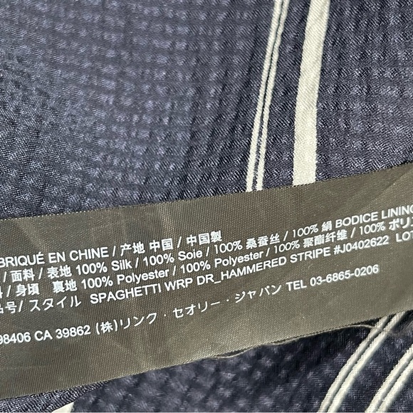 Theory Hammered 100% Silk Wrap MIDI Dress Size 2 Navy - Picture 9 of 11